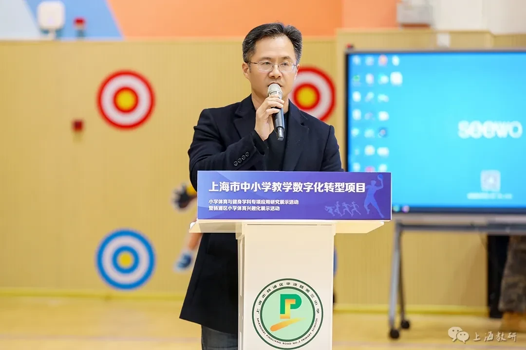 如何根据篮球比赛的不同阶段调整力量训练强度?_0